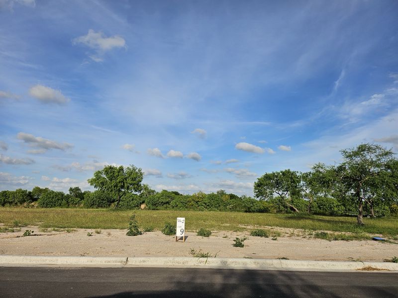 Photo of 1336 Giuseppe Verdi Ave at Lago Bello